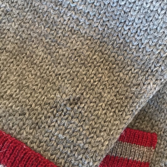 Vintage 1960s Evan Picone Wool Sweater Cardigan. Size Medium. - Picture 7 of 10